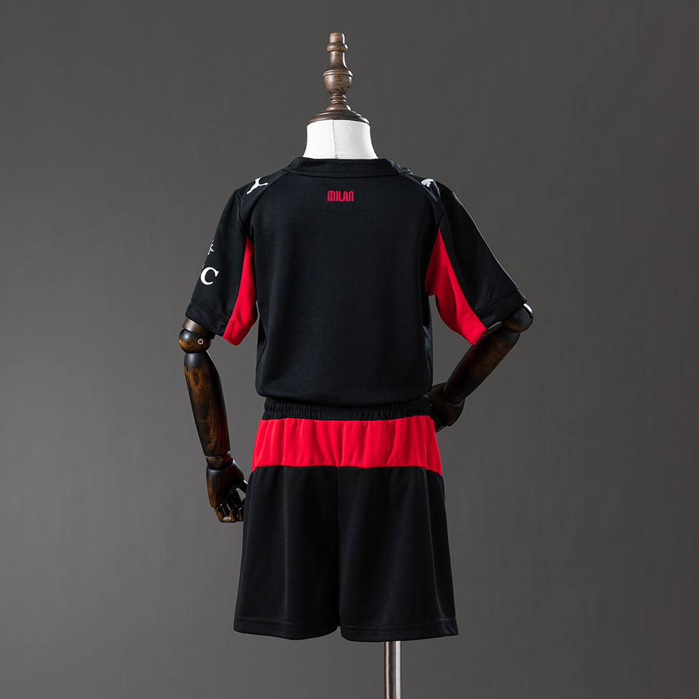 AC Milan Principal Kids 2025/26 — costas