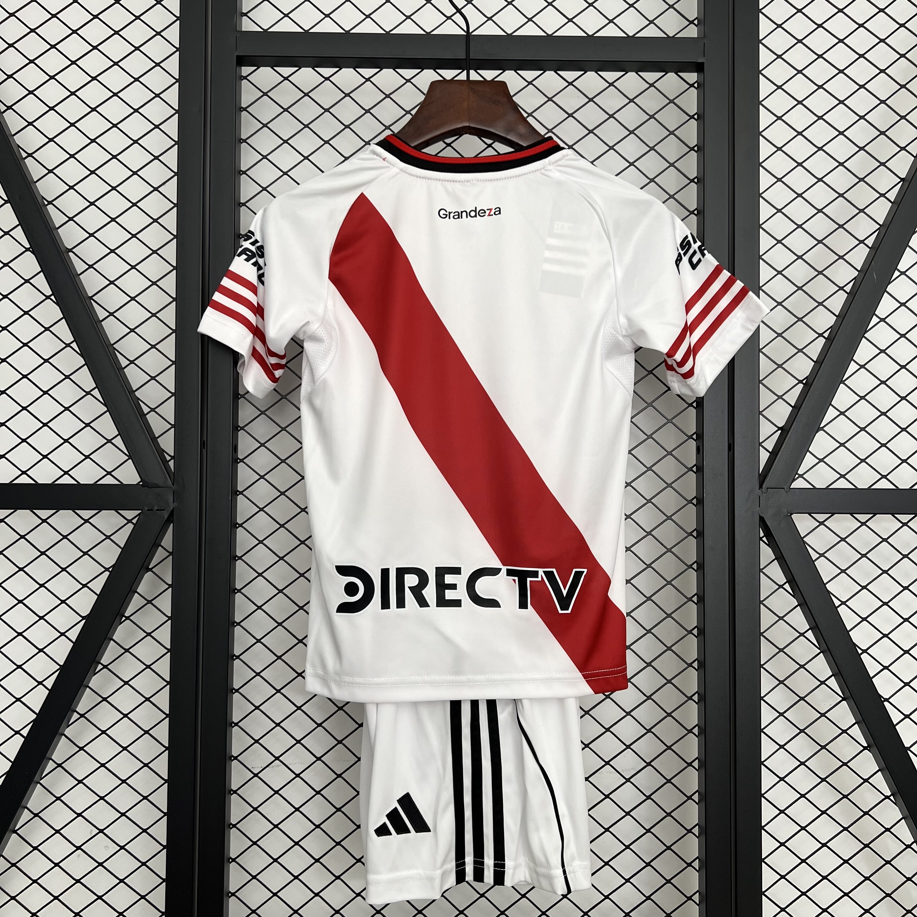 River Plate Principal Kids 2025/26 — costas